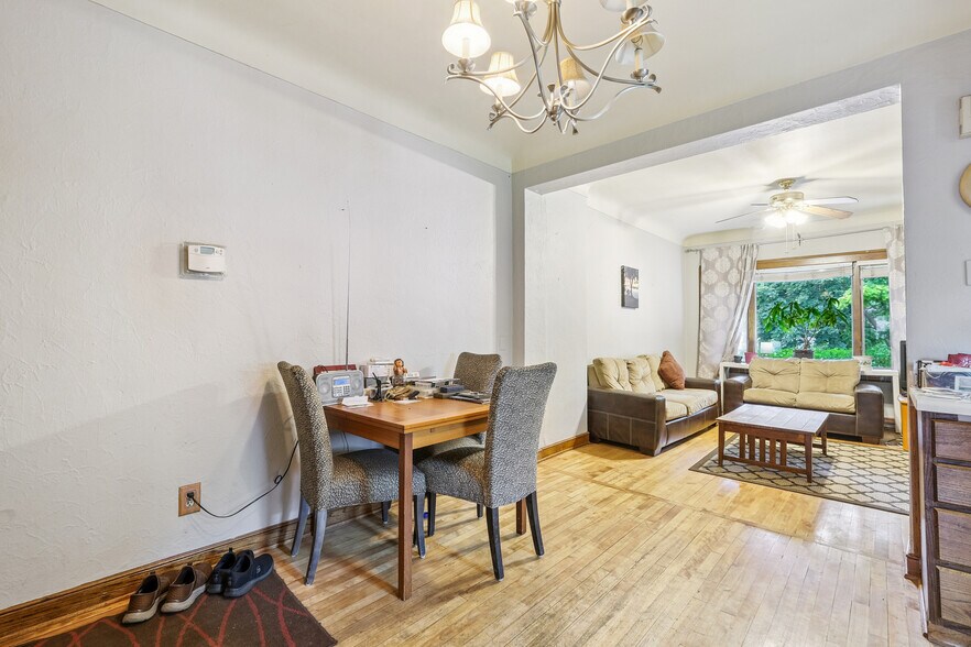 More Photos Of 1271 7th St W, Saint Paul Apartments For Sale