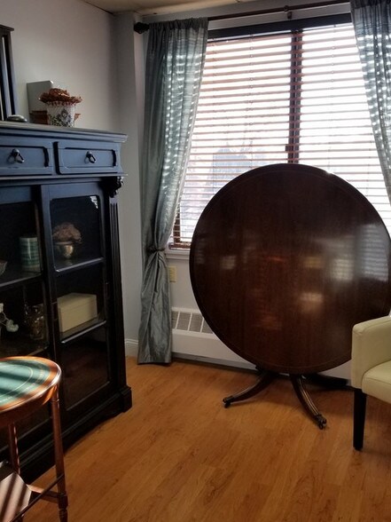 More Photos Of 161 Cherry St, New Canaan Office For Lease