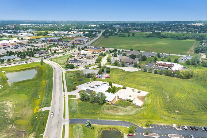 More Photos Of 2141 Lime Kiln Rd, Green Bay Medical For Sale