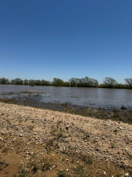 More Photos Of E Ellis St., Levelland Land For Sale