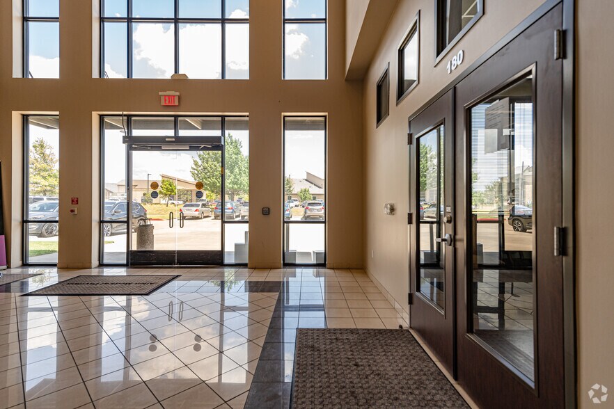 More Photos Of 997 Raintree Cir, Allen Medical For Lease