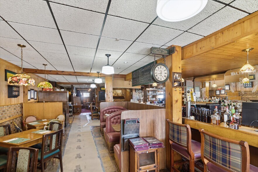 More Photos Of 28080 Waltz Rd, New Boston Restaurant For Sale