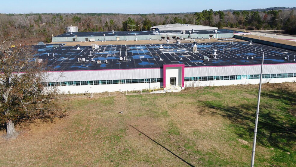 More Photos Of 13343 Interstate 20 E, Tyler Warehouse For Lease