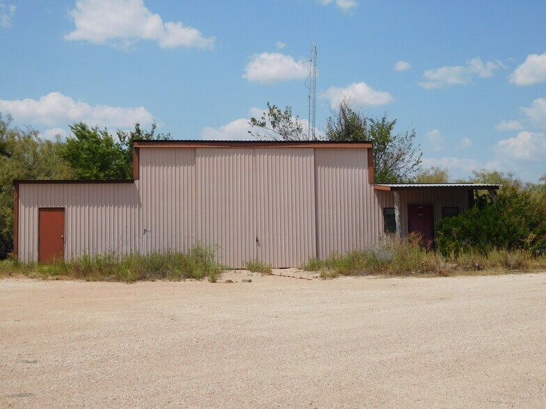 Primary Photo Of 7752 State Highway 153, Winters Warehouse For Sale