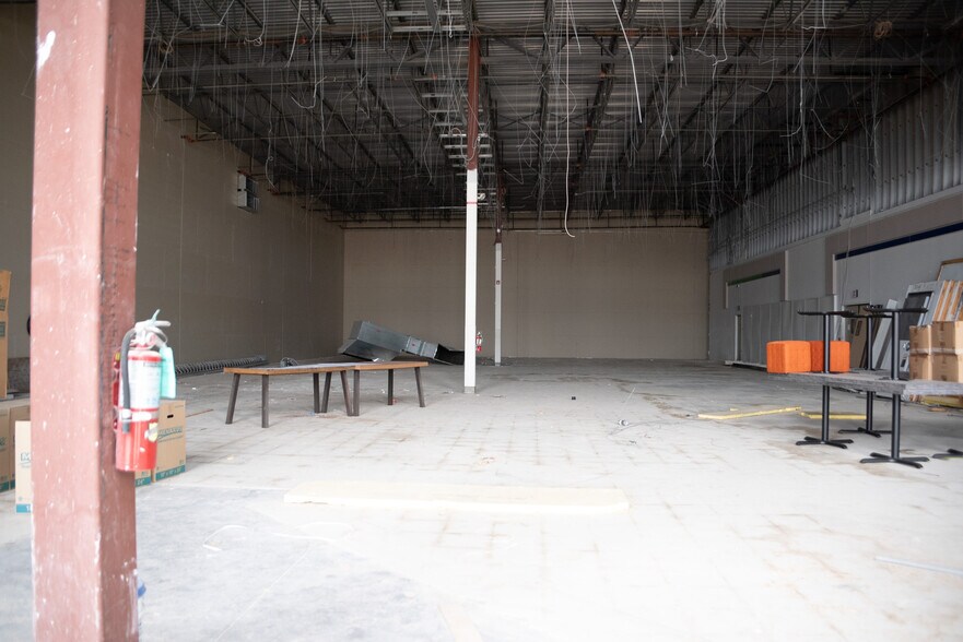 More Photos Of 1800 Plover Rd, Plover Unknown For Lease