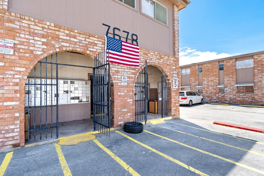 More Photos Of 7678 W US Highway 90, San Antonio Apartments For Sale