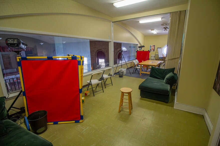 More Photos Of 181 Western ave, Albany Religious Facility For Sale