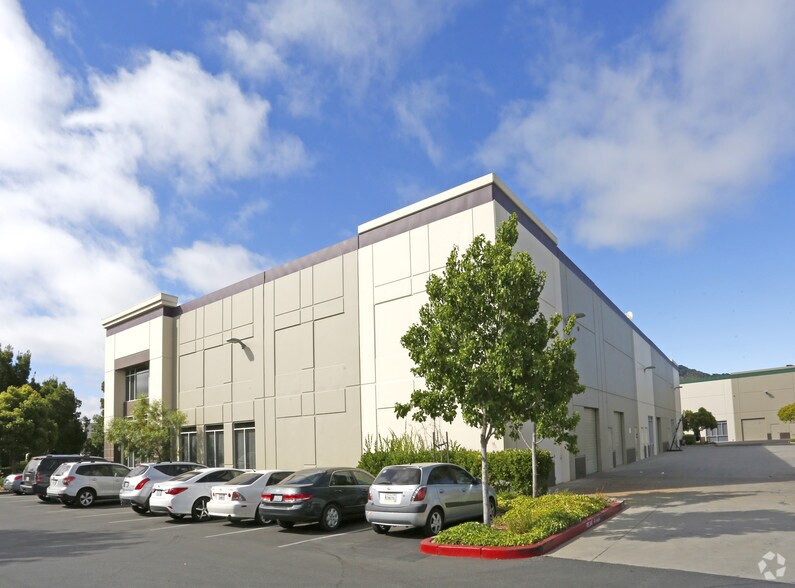 More Photos Of 280-288 Digital Dr, Morgan Hill Light Manufacturing For Lease