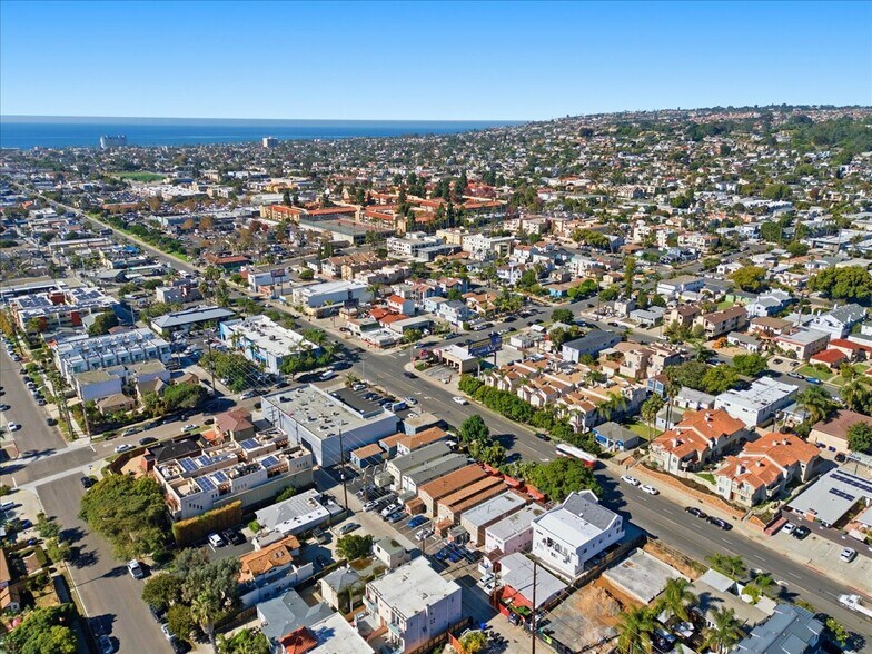 More Photos Of 2033 Garnet Ave, San Diego Apartments For Sale