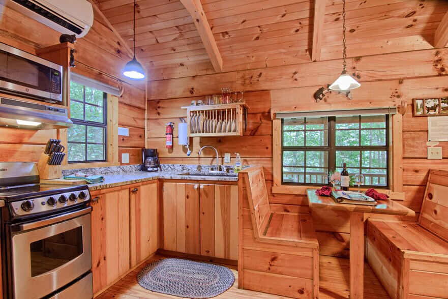 More Photos Of 5830 NC 209 Hwy, Hot Springs Specialty For Sale