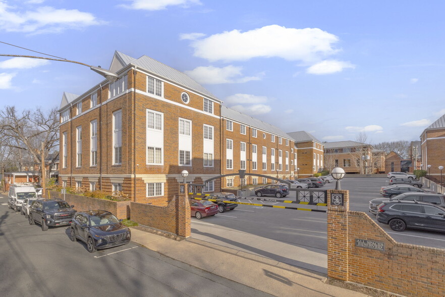 More Photos Of 202-258 E High St, Charlottesville Office For Sale