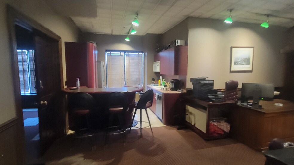 More Photos Of 8726 Foster Ave, Brooklyn Auto Dealership For Sale