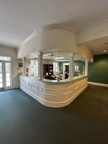 More Photos Of 1850 Bellair Blvd, Orange Park Medical For Sale