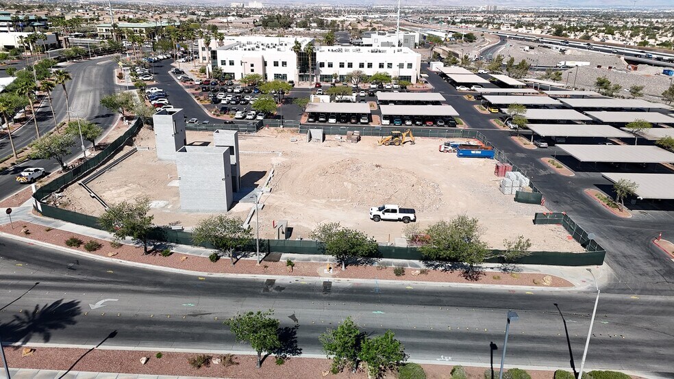 More Photos Of 2480 Village View Dr, Henderson Medical For Sale