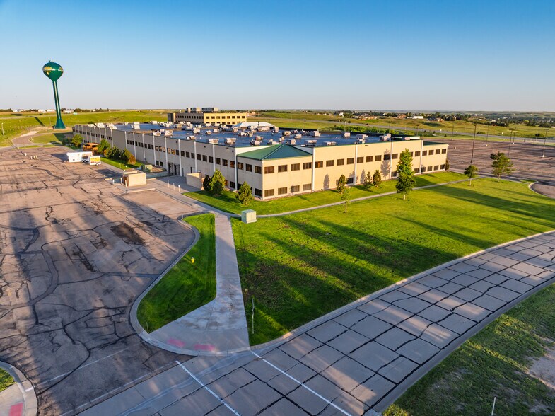 More Photos Of 1 Cabela Dr, Sidney Office For Sale