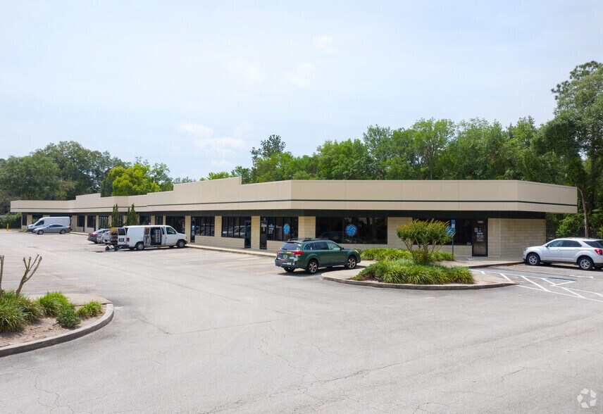 Primary Photo Of 8638-8640 Philips Hwy, Jacksonville Unknown For Lease