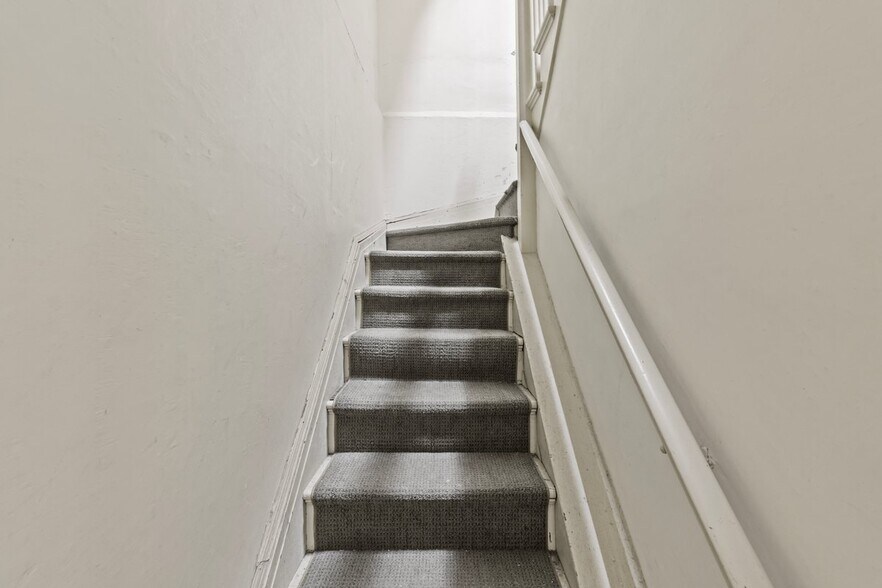 More Photos Of 89 Main St, Little Falls Bank For Lease