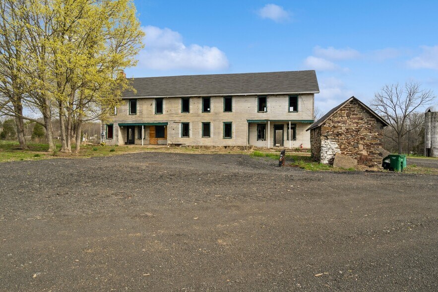 More Photos Of 12 Lynnbrook Dr, Lambertville Land For Sale