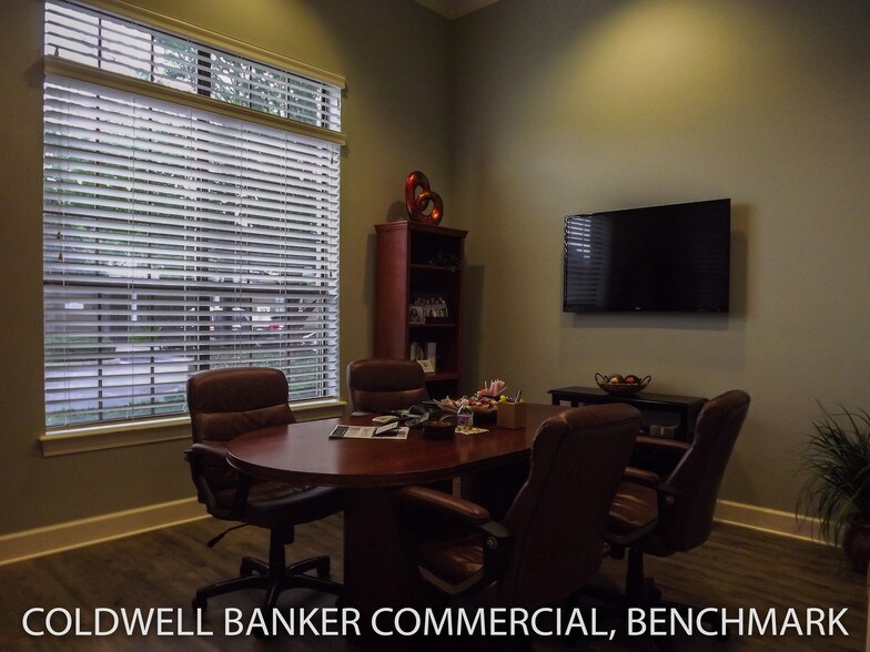 More Photos Of 10175 Fortune Pky, Jacksonville Medical For Lease