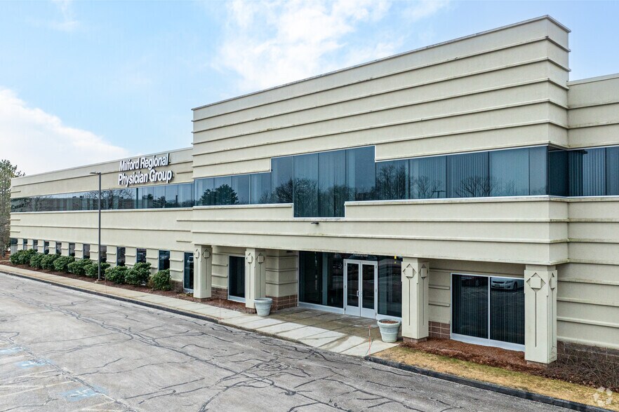More Photos Of 9 Industrial Rd, Milford Office For Lease