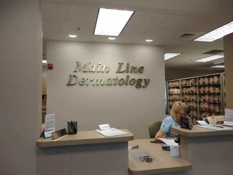 More Photos Of 1240-1248 Wrights Ln, West Chester Office For Sale