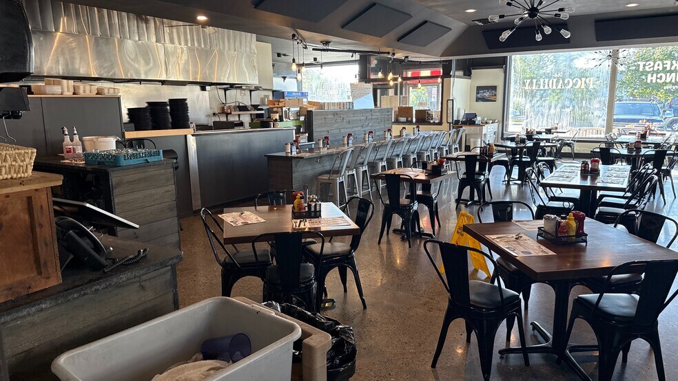 More Photos Of 1105 MA-28 Rt, South Yarmouth Restaurant For Sale