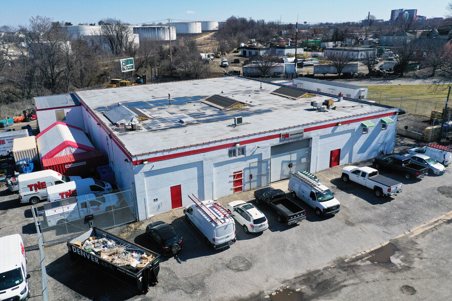 Primary Photo Of 1003 N Kresson St, Baltimore Service For Lease