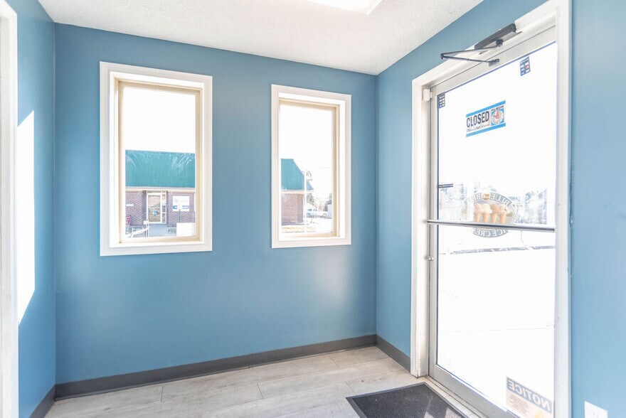 More Photos Of 789 E Morgan St, Martinsville Restaurant For Sale
