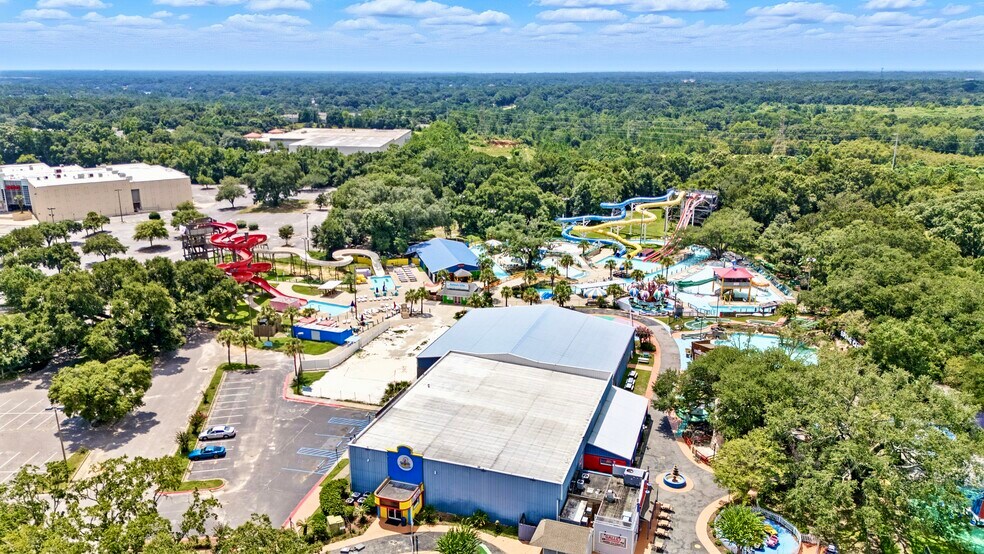 More Photos Of 6709 Pensacola Blvd, Pensacola Amusement Park For Sale