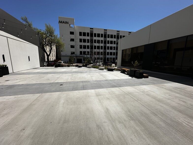 More Photos Of 100 N Central Expy, Richardson Office For Lease