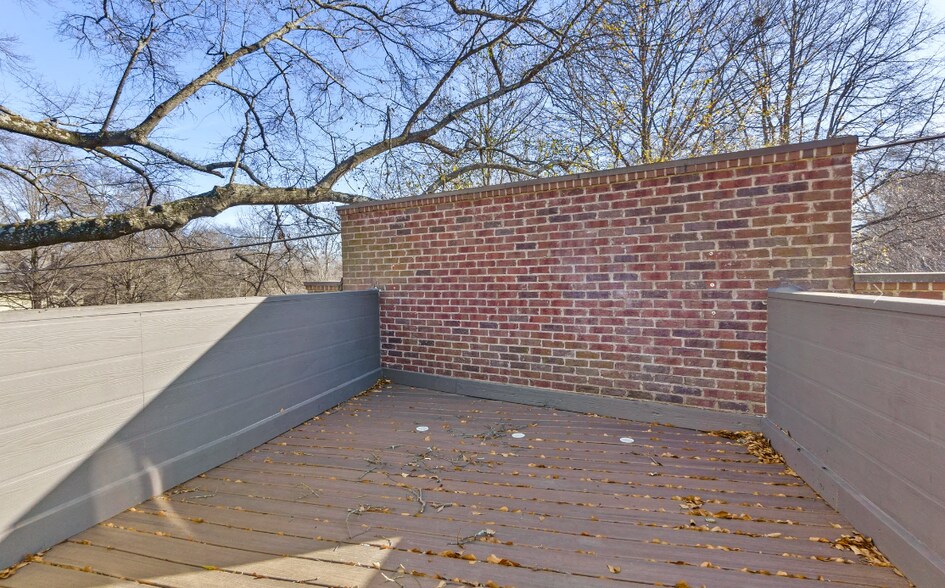 More Photos Of 692 Kirkwood Ave SE, Atlanta Storefront Retail Residential For Sale