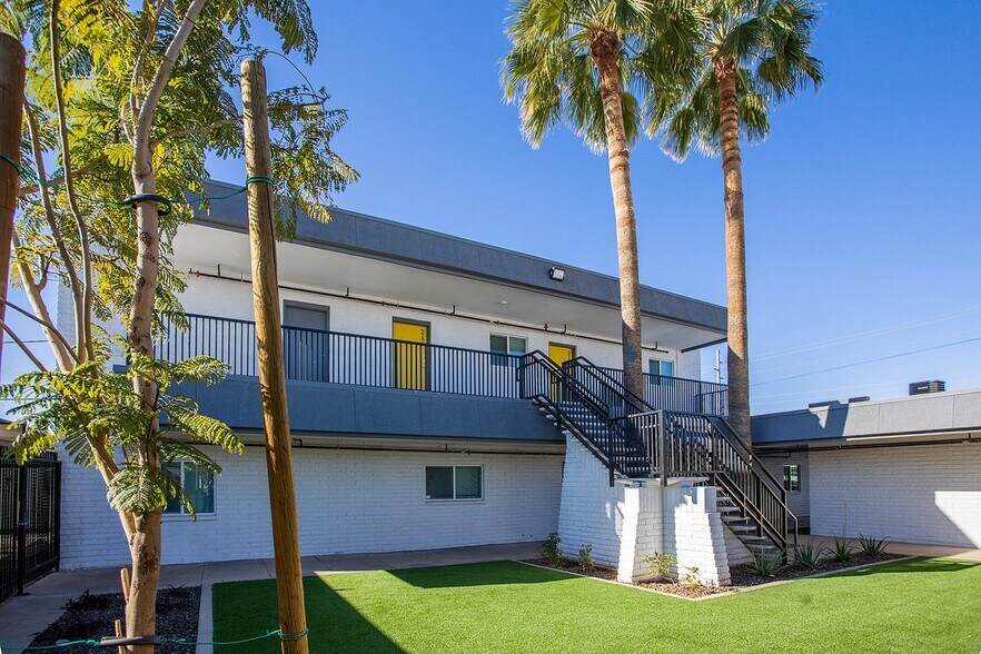 Primary Photo Of 3625 N 16th St, Phoenix Apartments For Sale