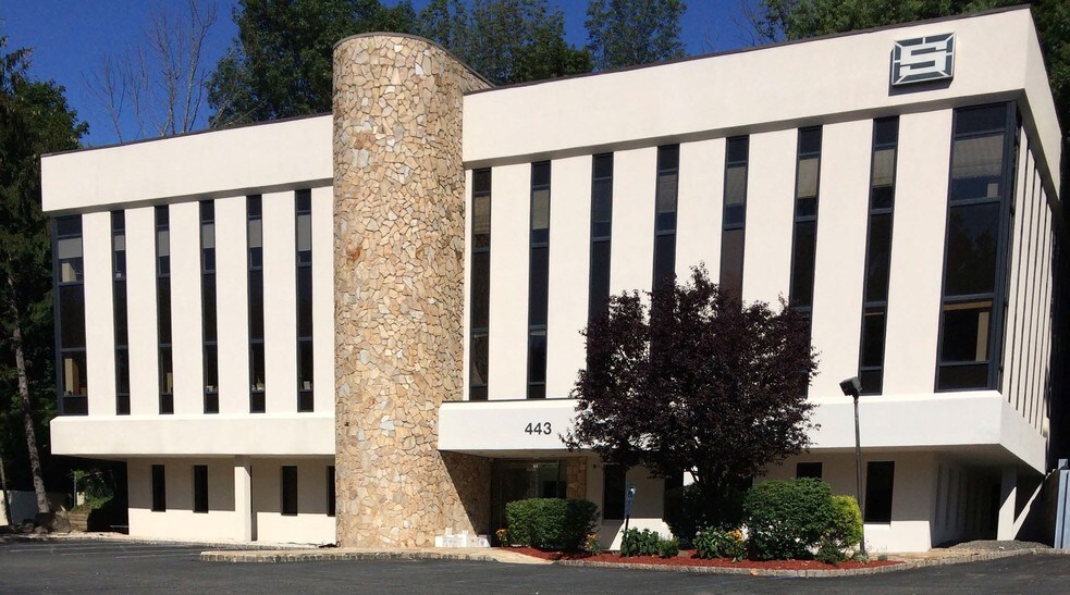 Primary Photo Of 443 Northfield Ave, West Orange Medical For Lease