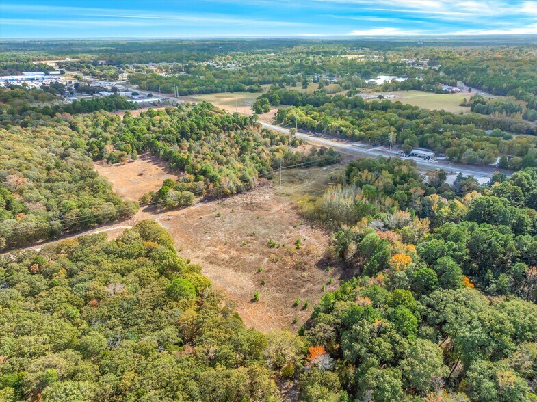 More Photos Of 700 NW Loop 564, Mineola Flex For Sale