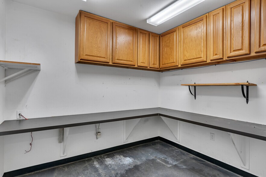 More Photos Of 4410 US Highway 259 N, Longview Storefront For Lease