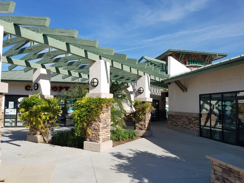 More Photos Of 403-409 N Twin Oaks Valley Rd, San Marcos Unknown For Lease