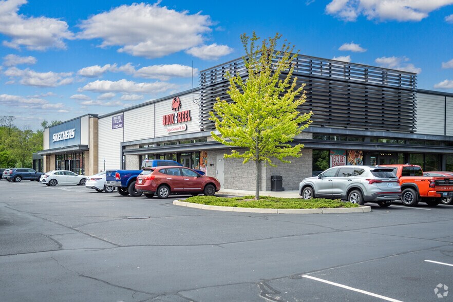 More Photos Of 650 Bald Hill Rd, Warwick Freestanding For Lease