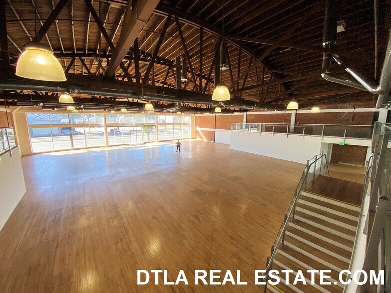 More Photos Of 1800 Essex St, Los Angeles Light Distribution For Lease