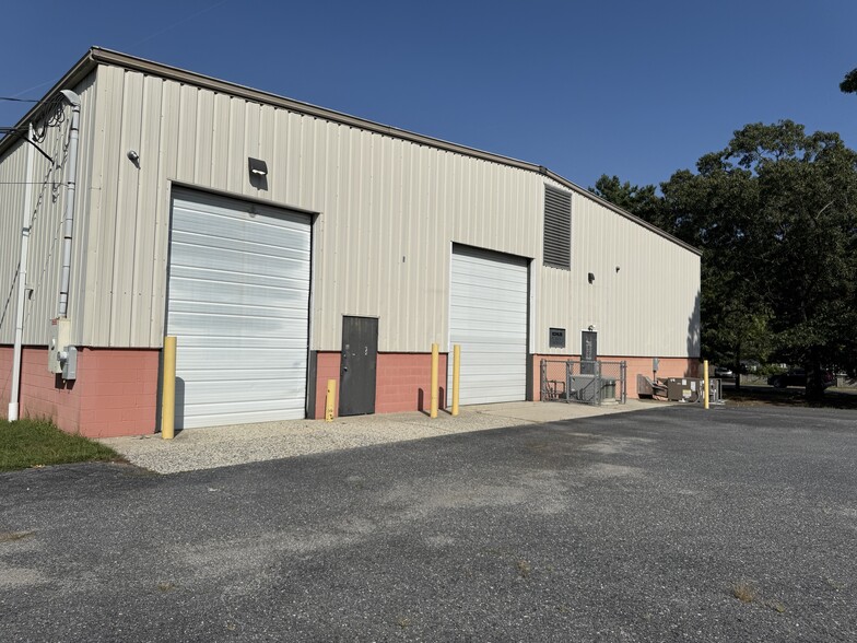 Primary Photo Of 2727 Fire Rd, Pleasantville Warehouse For Lease