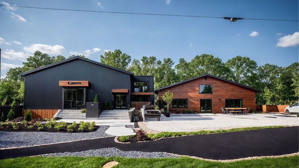 More Photos Of 2837 Scruggs Rd, Moneta Storefront Retail Office For Lease