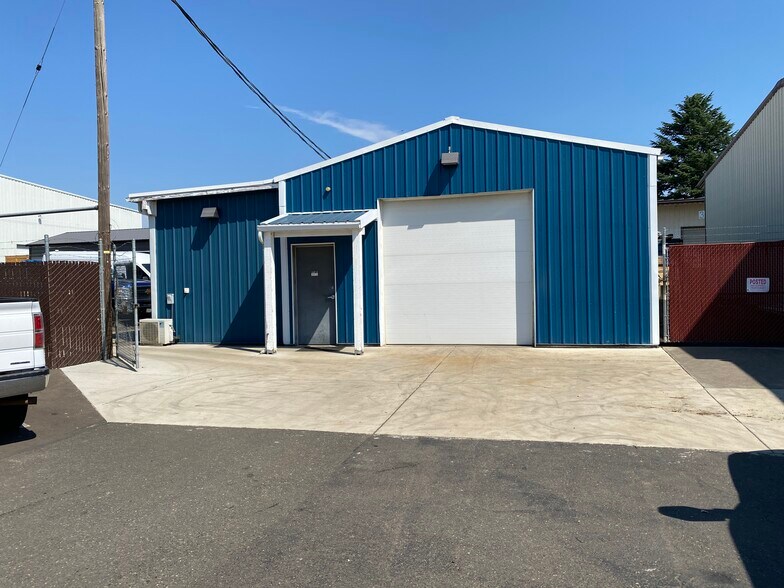 More Photos Of 750 SW Bailey Ave, Hillsboro Manufacturing For Lease