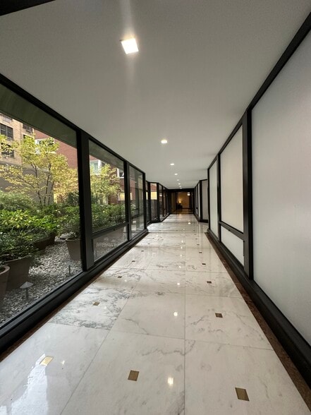 More Photos Of 35 E 85th St, New York Apartments For Sale
