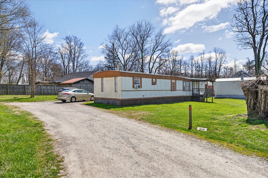 More Photos Of 214 Woodlawn Ave E, Jamestown Manufactured Housing Mobile Home Park For Sale