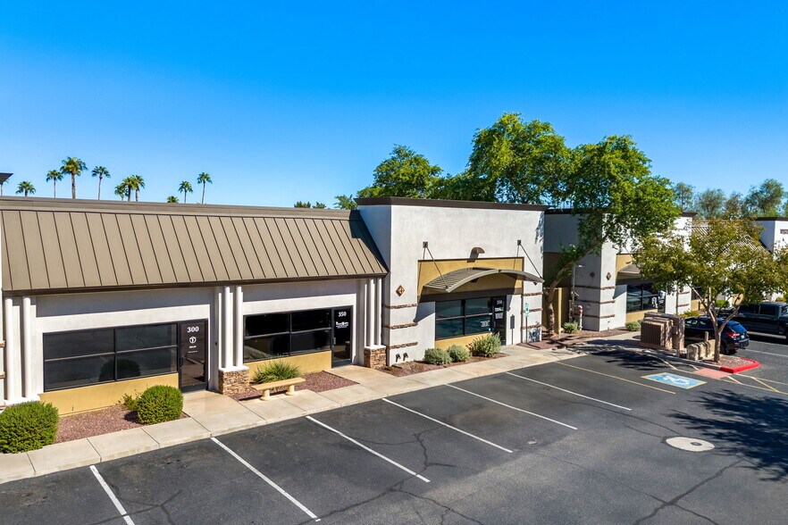 More Photos Of 8877 W Union Hills Dr, Peoria Office For Lease