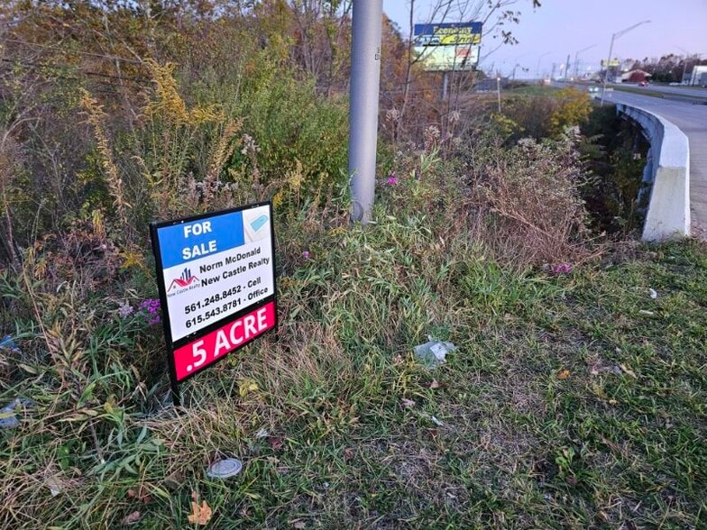 More Photos Of N Main St @ Crossroads Drive, Crossville Land For Sale