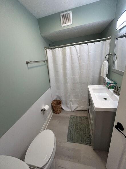 More Photos Of 4466 Morse Rd, Columbus Loft Creative Space For Sale
