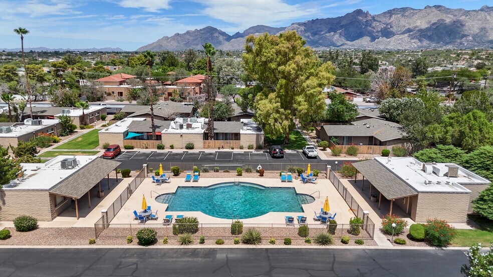 More Photos Of 3737 N Country Club Rd, Tucson Apartments For Sale