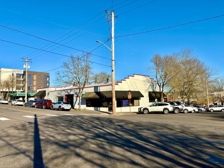 Primary Photo Of 302 NE 6th Ave, Camas Freestanding For Lease