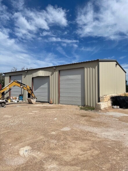 Primary Photo Of 1630 County Road 279, Liberty Hill Warehouse For Lease