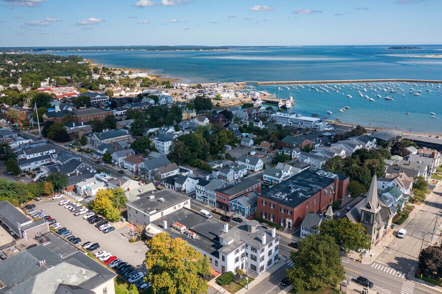 More Photos Of 32-40 Court St, Plymouth Office For Lease